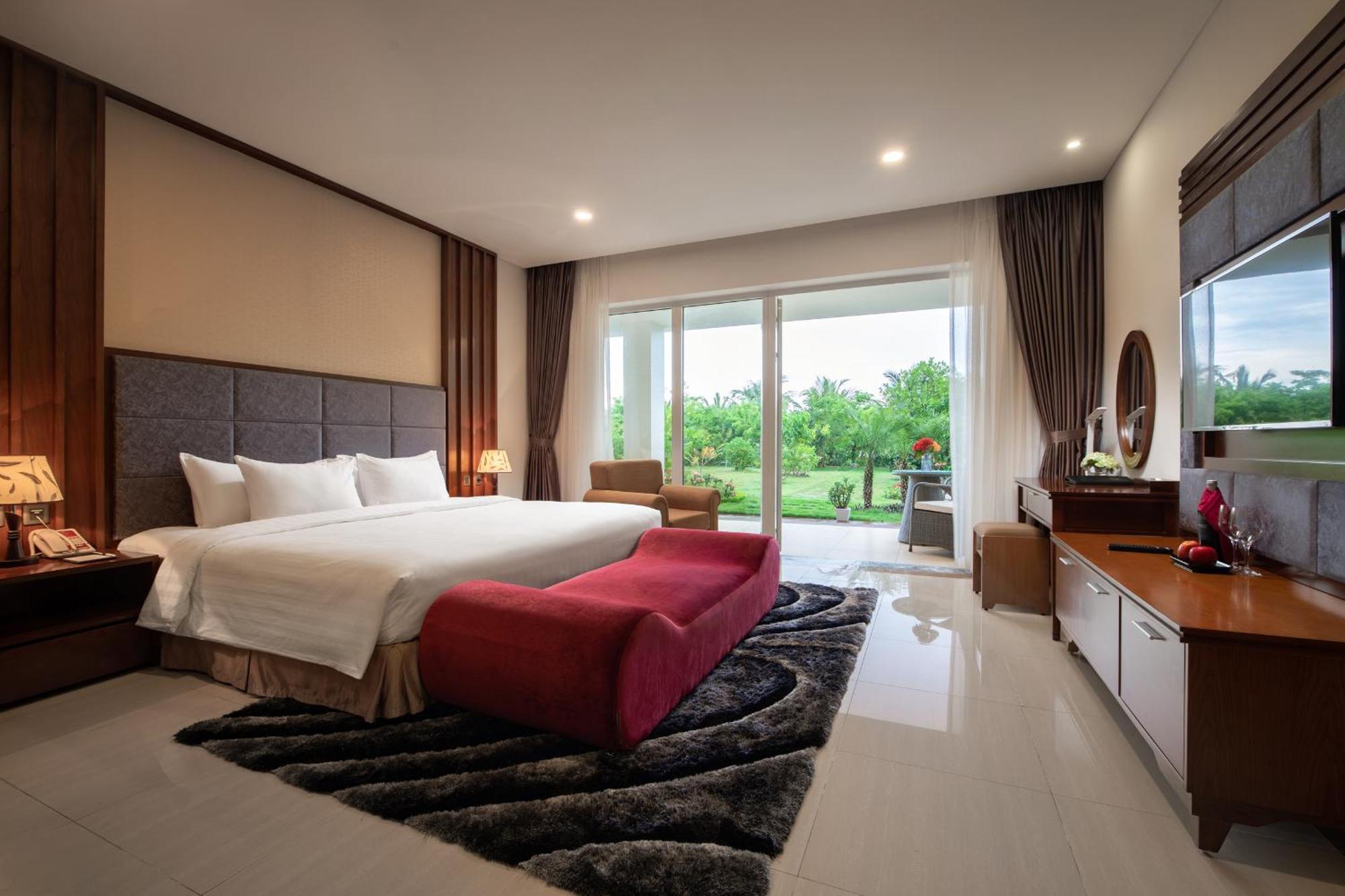 Gold Coast Hotel Resort & Spa Ντονγκ Χόι Εξωτερικό φωτογραφία